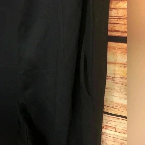 🔥VENUS Sequins and Lace Black Corset Jumpsuit with belt🔥NWT size 6 - Picture 11 of 16